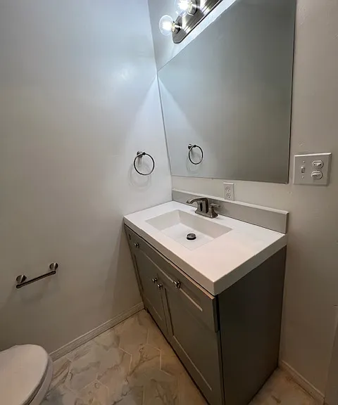 2124 Garnet Ave #B — Photo 10