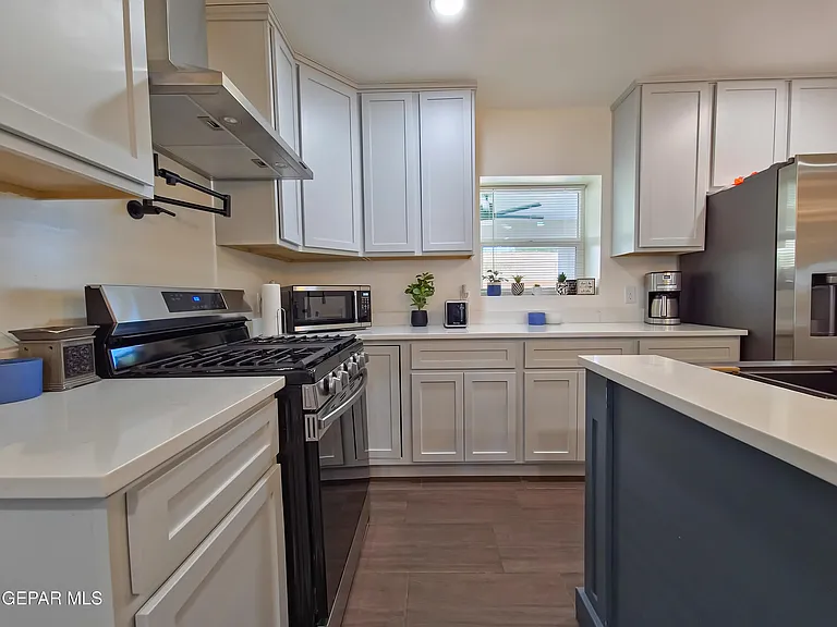 7321 Cuba Dr — Photo 12