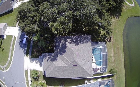 3rd image of 2704 Prestwick Ln