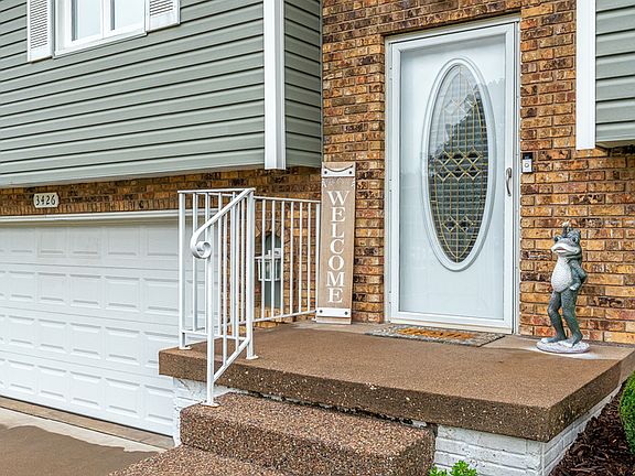 2nd image of 3426 Ridge Ct