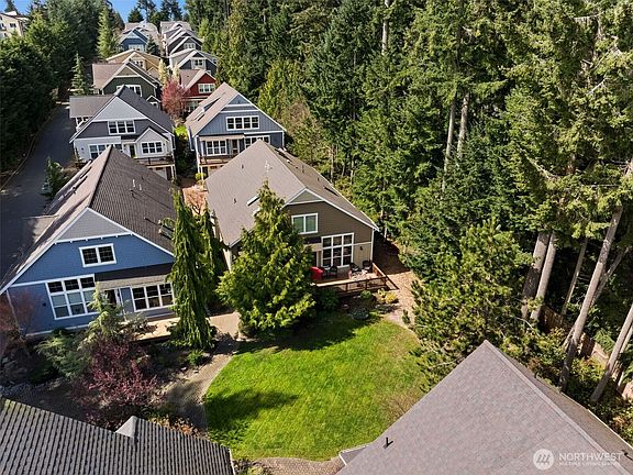 3rd image of 3113 Emerald Lane