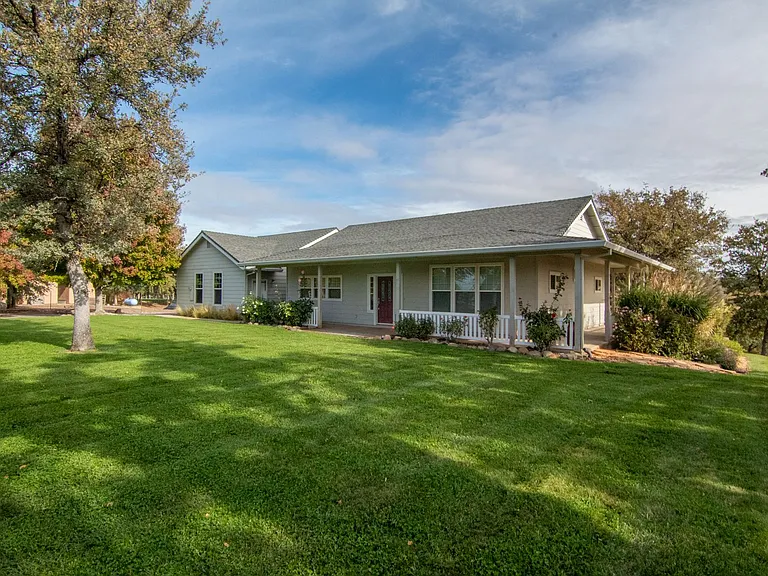 18830 Blythe Way — Photo 7