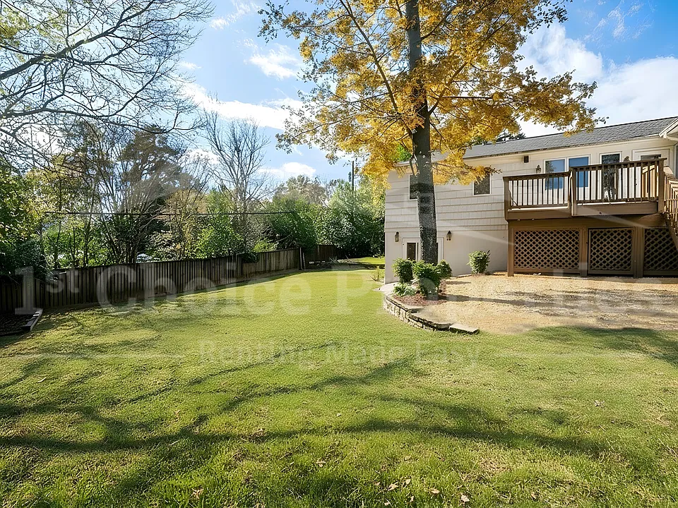 2005 Chestnut Rd