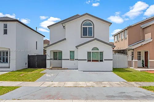 13990 SW 160th Ter Photo 1 13990 SW 160th Ter Photo 1