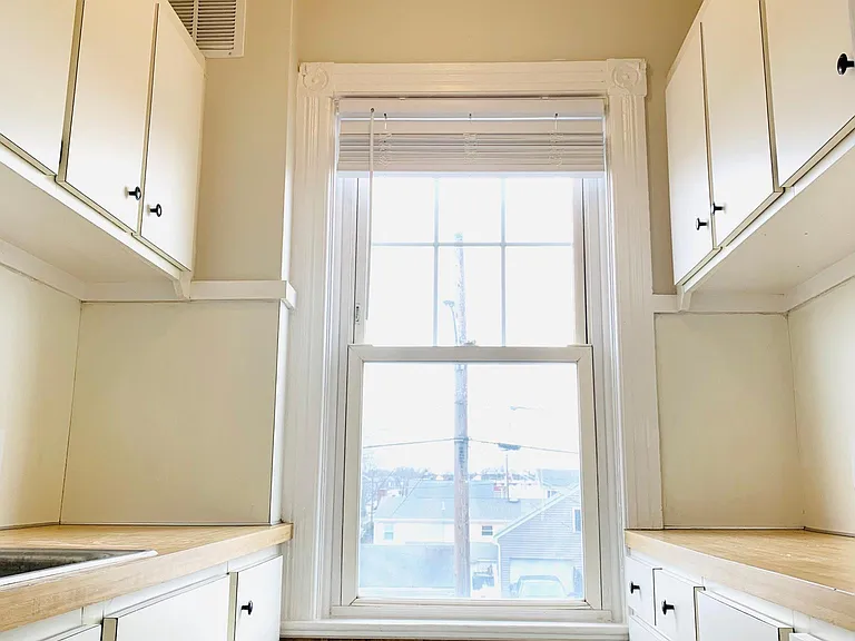 62 Kensington St #2 — Photo 22