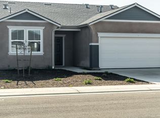 585 Riley Ave, Chowchilla, CA 93610