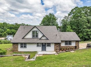 33873 Cyclone Ln, Wagoner, OK 74467