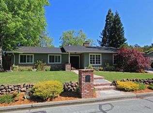 481 Tharp Dr, Moraga, CA