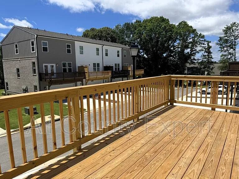 2817 Beacon Bend Xing — Photo 27