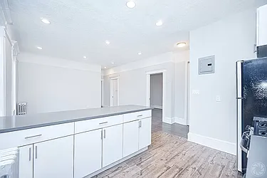 Rented by United Group