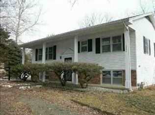 2809 Monsees Dr, Sedalia, MO 65301