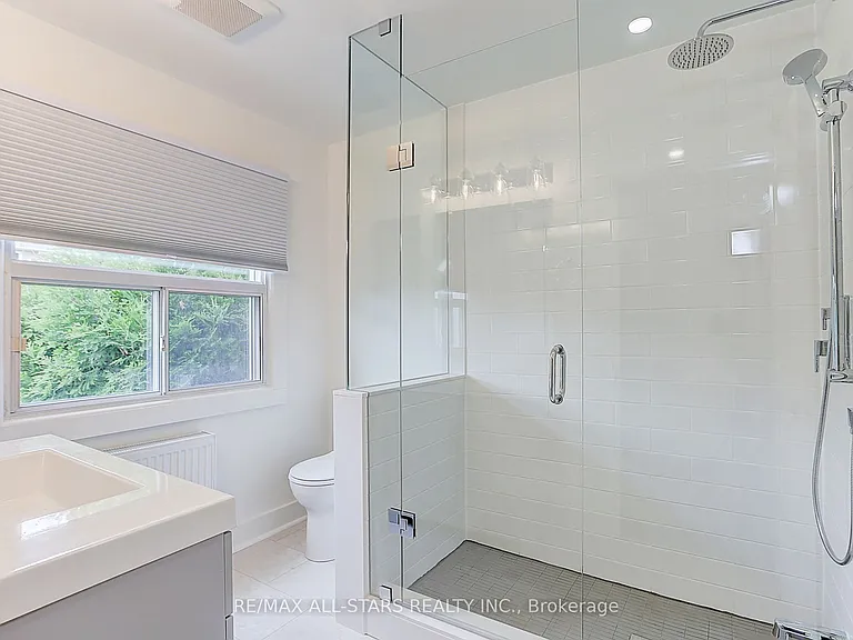 94 39th St #2 — Photo 13