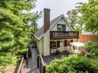 89 Entrance Way, Mahopac, NY 10541