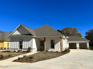 713 Heartwood Ln, Brandon, MS