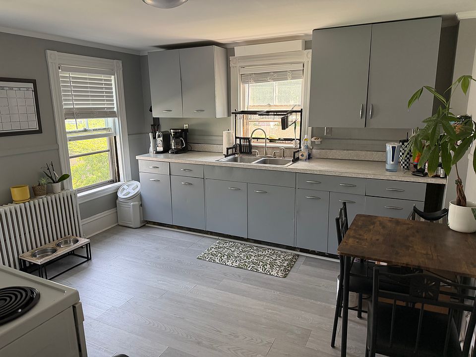 1st image of 8 Kimball Ave #3