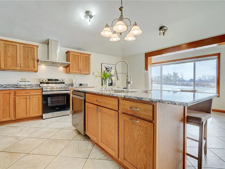 2654 Whalen Rd — Photo 14