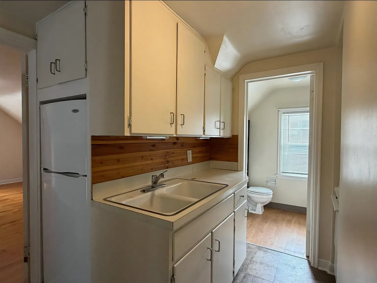 1 bed, $1,200 — Photo 2