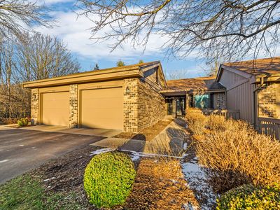 3523 Eagle Bluff Dr NE #109, Grand Rapids, MI, 49525