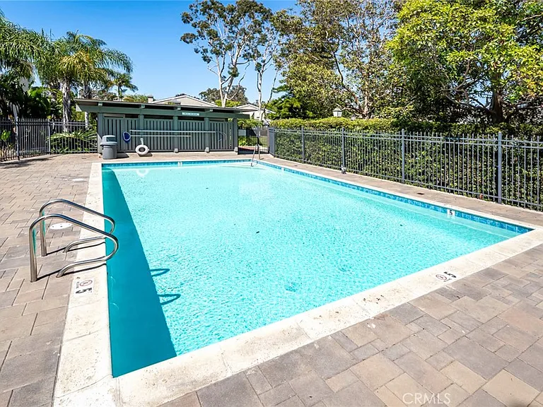 19751 Oceanaire Cir — Photo 41