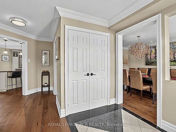 4th image of 411 Butler Ct