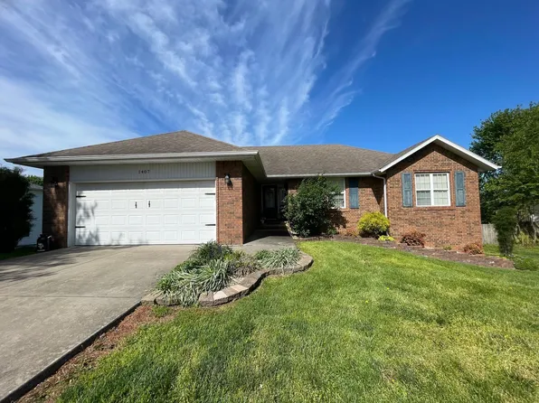 1407 S 17th Ave, Ozark, MO 65721
