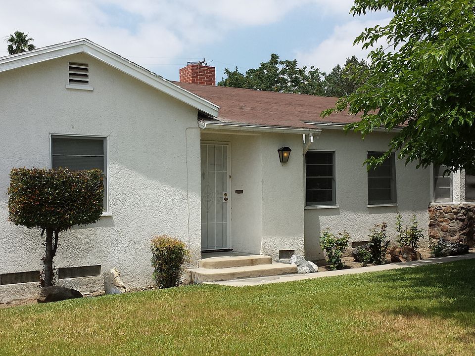 1st image of 2860 N Stoddard Ave
