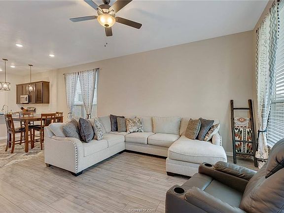 4th image of 6209 Wilkesboro Dr