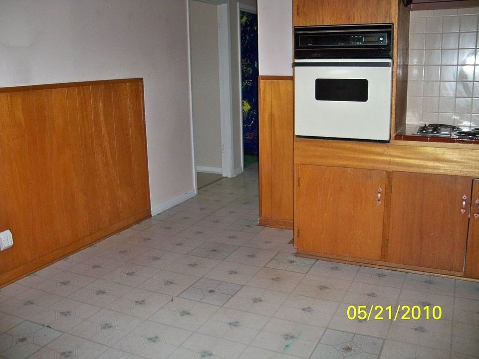 2nd image of 349 Bluebonnet Dr