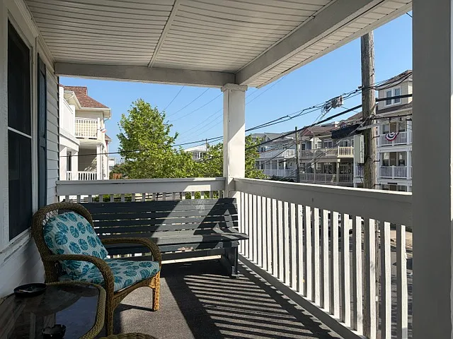 217 E Baker Ave — Photo 9