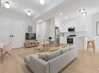 177 Chelsea St #1, Boston, MA 02128