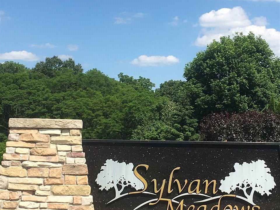 1st image of 56463 Sylvan Meadows Ln