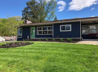 125 Grandview Ave, Lincoln, RI 02865