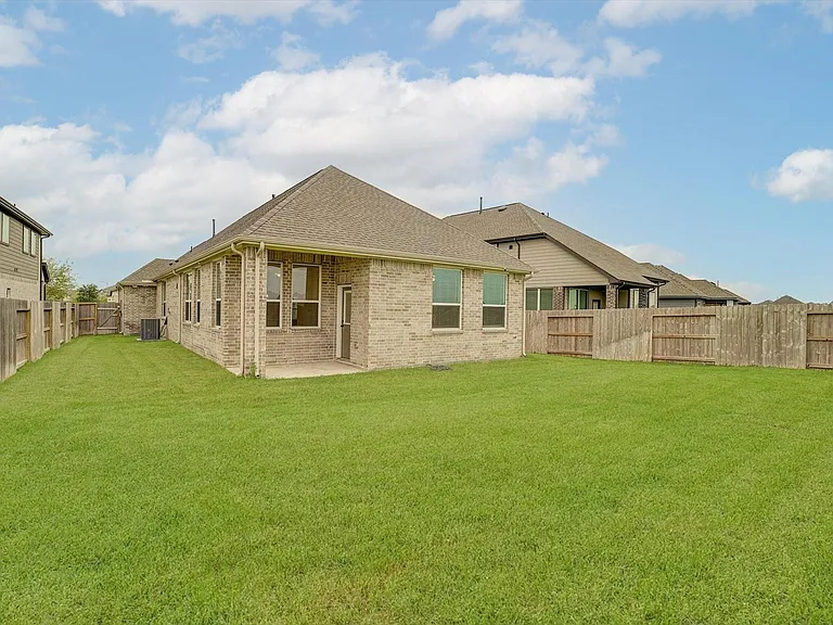 21138 Garden Palm Dr — Photo 41