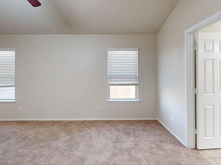 6600 Katy Creek Ln — Photo 19