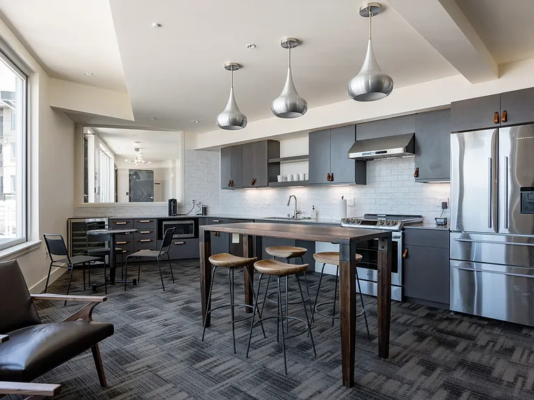 Bell View Apartments — Photo 11