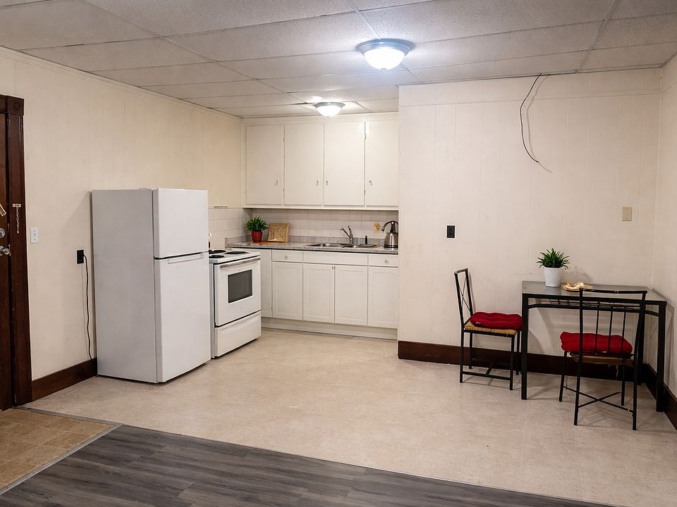 2nd image of 340 Main St #1