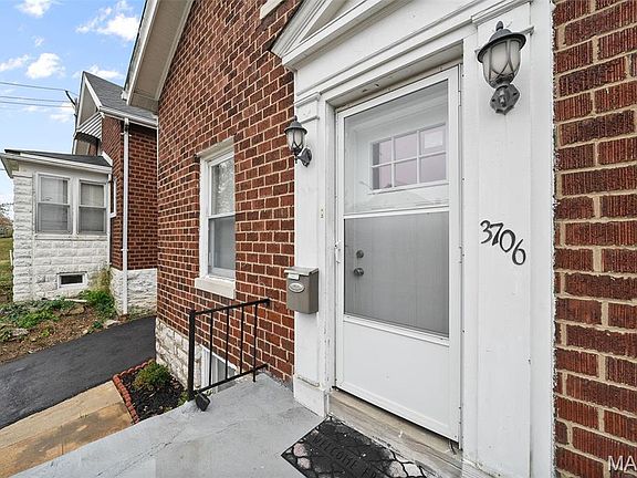 2nd image of 3706 Neosho St