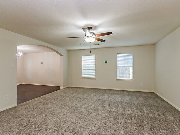 5th image of 4422 Cannongate Dr