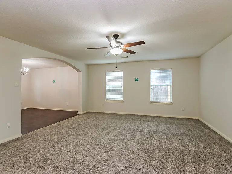 4422 Cannongate Dr — Photo 4