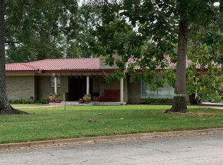 3302 Raguet St, Nacogdoches, TX 75965
