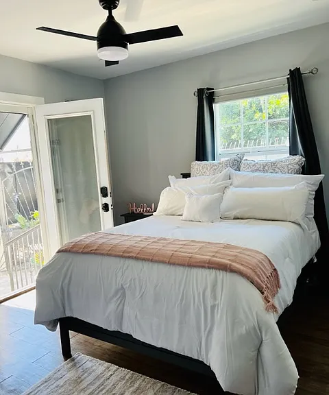 Rear Private Bedroom