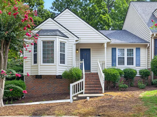 106 Altair Cir, Apex, NC 27502