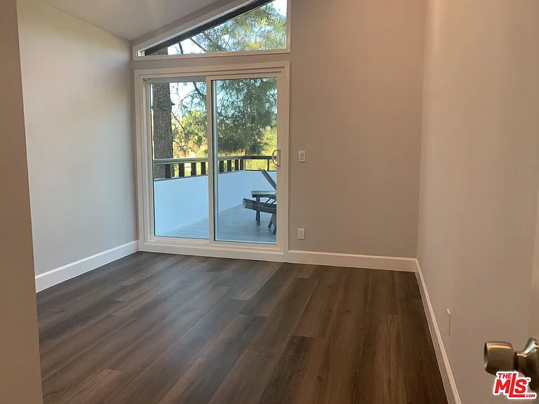 22700 W Flamingo St — Photo 29
