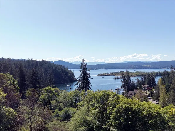 2065 Arleigh Pl, Sooke, BC V9Z 0E6