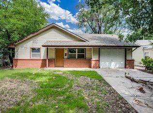 830 N Spruce St, Wichita, KS 67214
