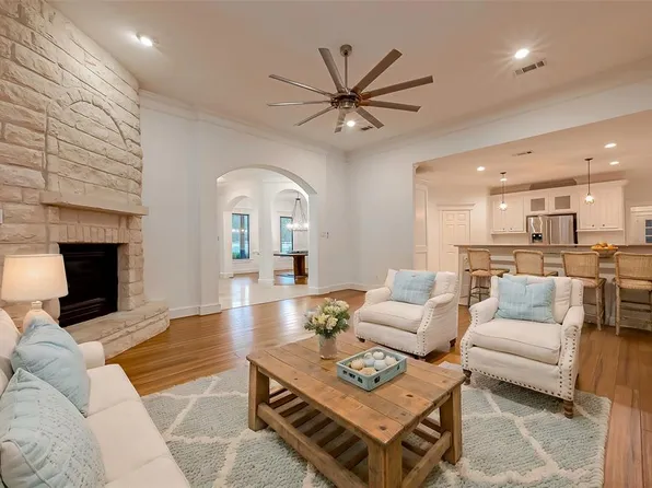 37823 Clubhouse Lane, Magnolia, TX 77355