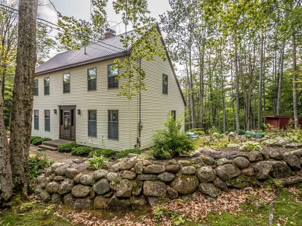 46 Pickering Road, Bartlett, NH 03812