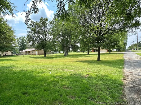 415706 E 1093rd Rd, Checotah, OK 74426