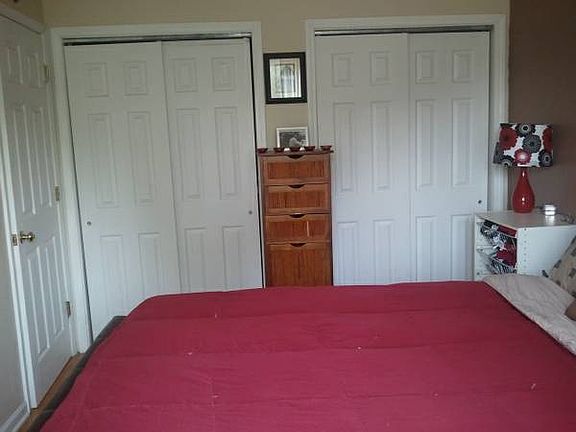 4th image of 18016 Birch Ave