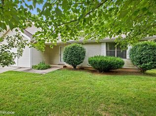 5682 S Stonegate Ave, Springfield, MO 65810